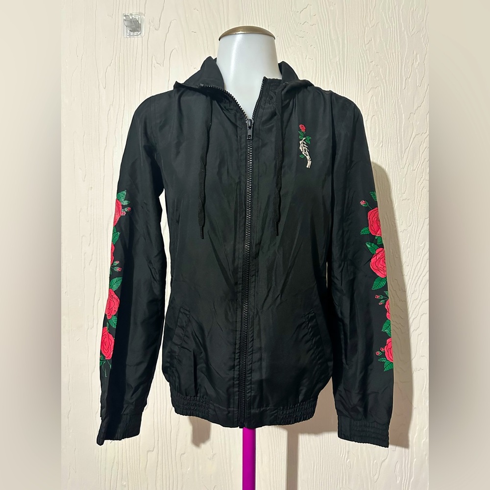Womens Zumiez Empyre Windbreaker Rose Gothic Black Jacket Small
